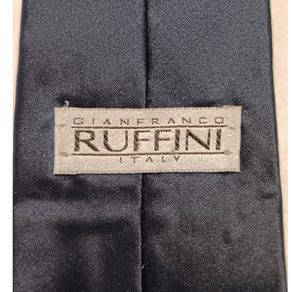 Gianfranco Ruffini Mens Navy Blue 100% Silk Solid Satin Necktie Made in USA - Picture 7 of 7